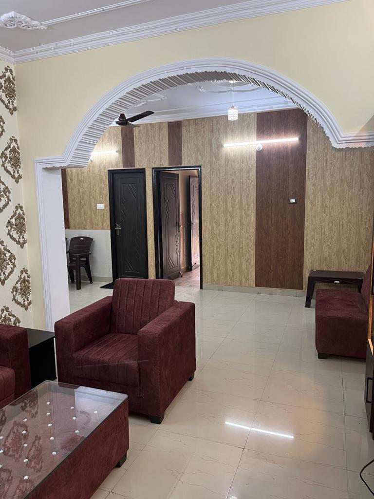 Kashi Anadam Bnb Váránaszi Kültér fotó