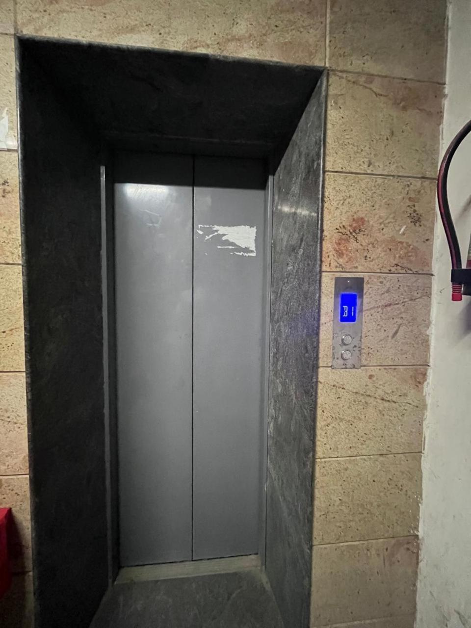 Kashi Anadam Bnb Váránaszi Kültér fotó