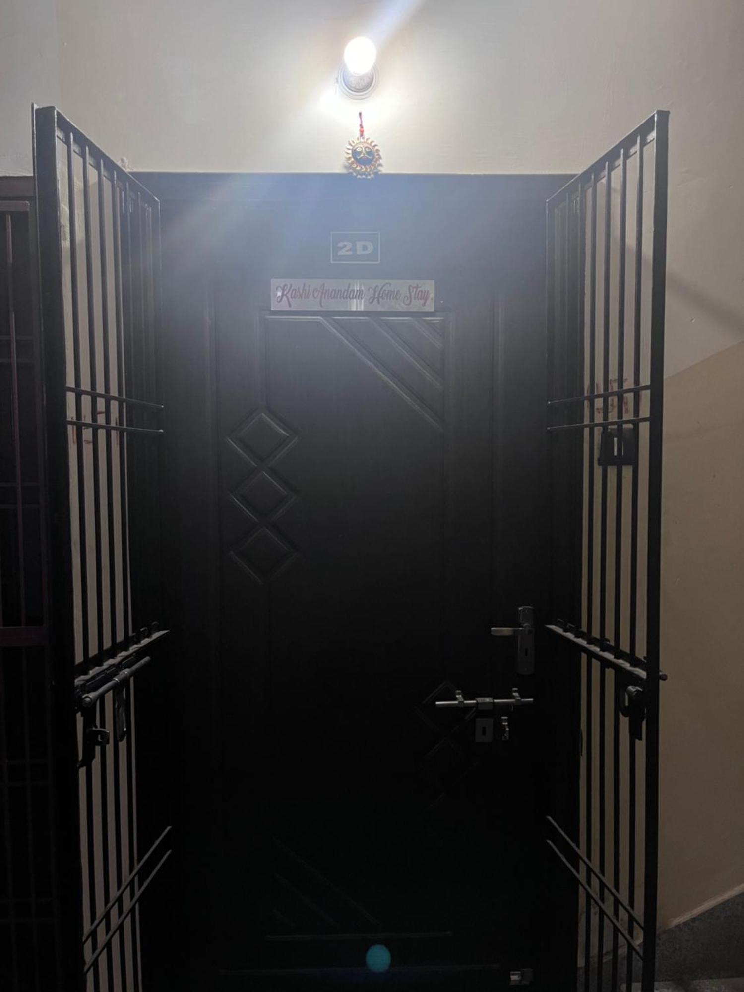 Kashi Anadam Bnb Váránaszi Kültér fotó