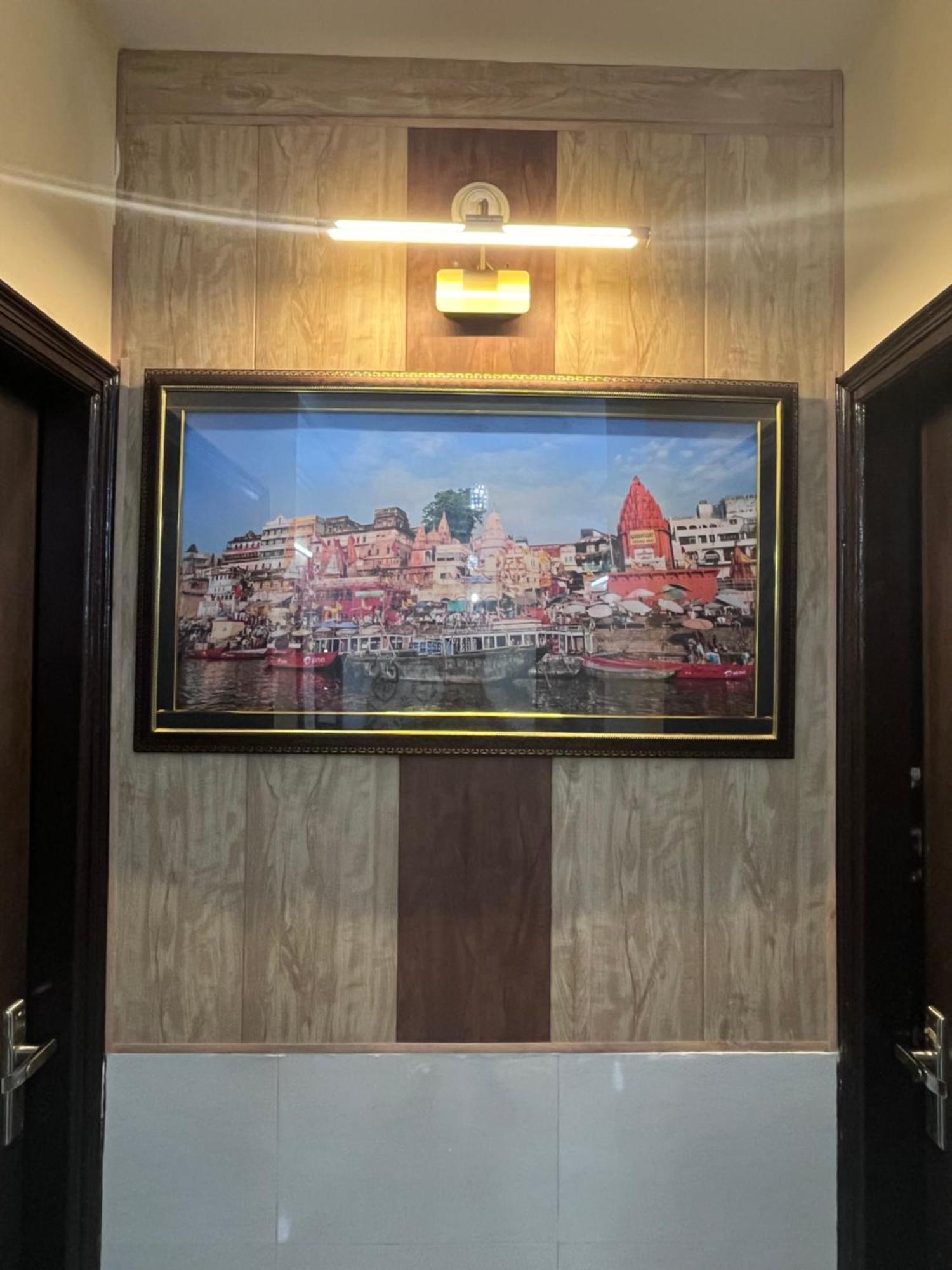 Kashi Anadam Bnb Váránaszi Kültér fotó