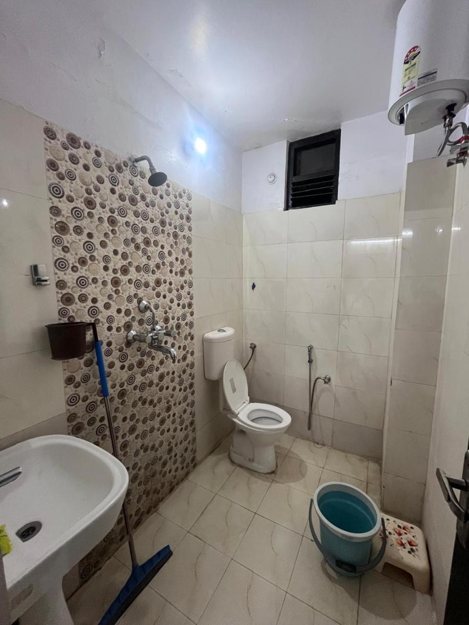 Kashi Anadam Bnb Váránaszi Kültér fotó